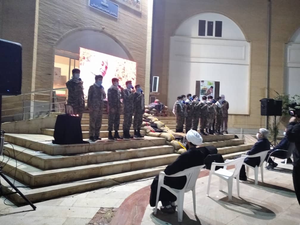 اجراي گروه سرود در مراسم سالگرد سردار سليماني